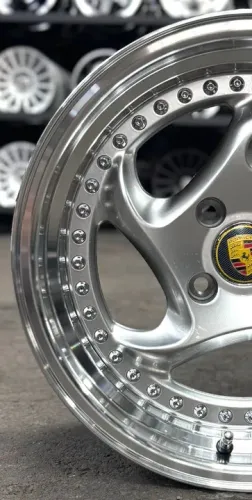 Rodas aro 15 Porsche tala 8.25