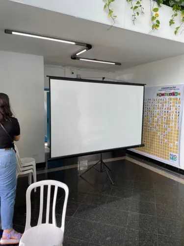 Locação de Projetor e Telão para eventos @venturysound