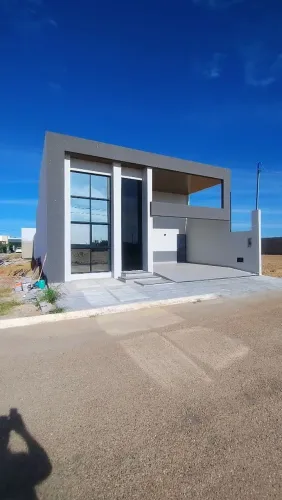 VENDO - CASA 3 SUÍTES (SENDO 01 COM CLOSET) - CONDOMÍNIO VILLA PREMIUM - JUAZEIRO-BA