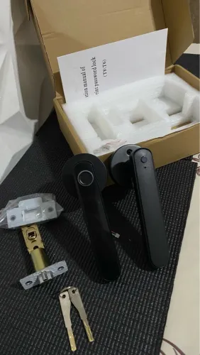 Fechadura Digital com Biometria e Senha-Nova