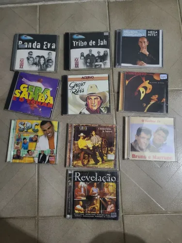 10 CDs de Música - Vários Artistas