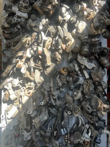 F vendo calço do motor e caixa nacional e importado 
