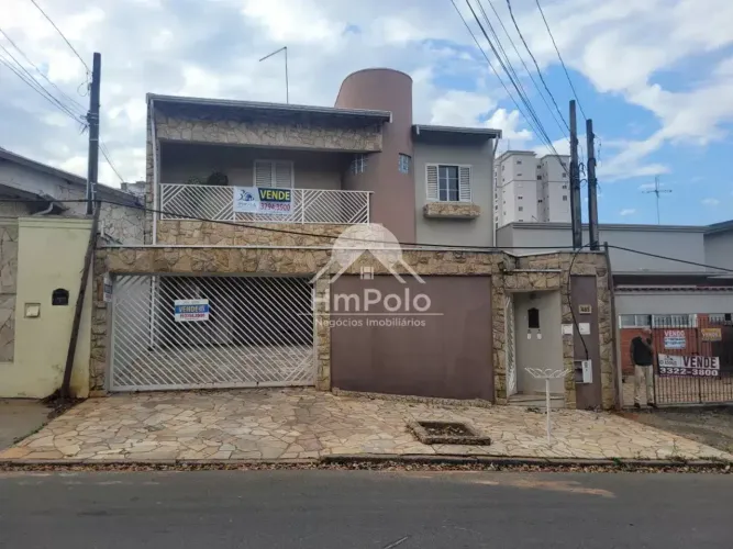Sobrado à venda em Campinas, Taquaral, com 5 quartos, com 233.29 m²