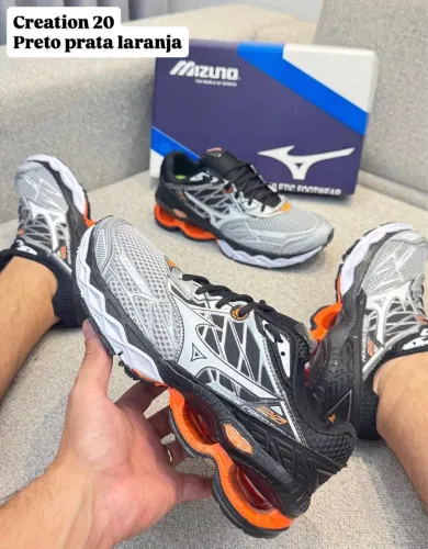 Lindo tênis masculino