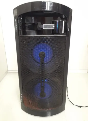 Caixa Acústica Sony Modelo FST-GTK17IP Bluetooth Dock Station