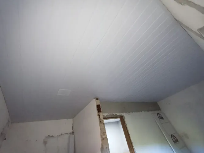 Forro de PVC branco para sua casa