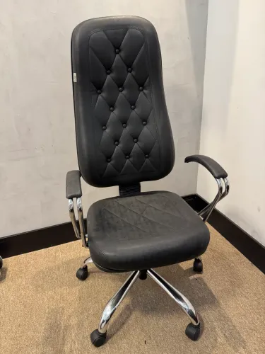 Cadeira presidente escritório.