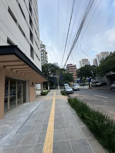 Apartamento MOBILIADO P/venda ou Locação prox Pq Ibirapuera e metrô Moemo.