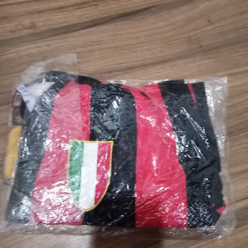 Camisa do Milan retro