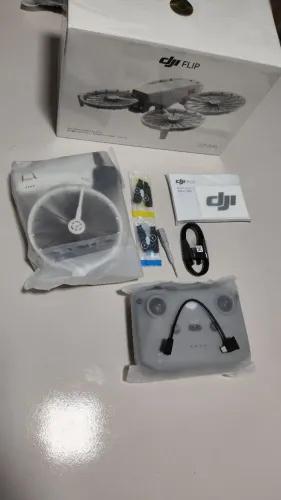 Dji Flip Standart com Controle RCN3 (sem tela) - Oficial Brasil 