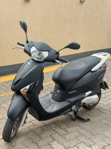 Honda Lead 110 2014/2015 - 17 mil km