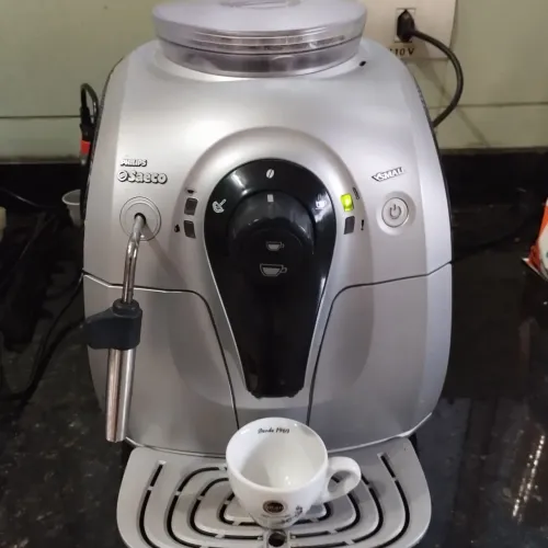 Cafeteira Expresso Saeco Philips