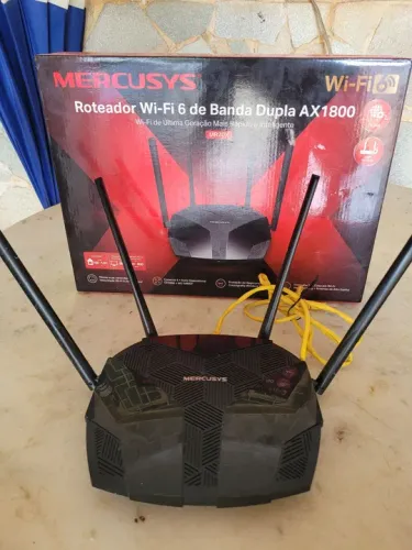 Roteador AX1800 MERCUSYS MR70X Banda Dupla - 3 meses de uso, na garantia 