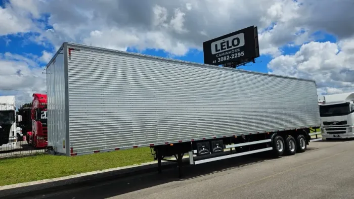 Baú Nostra 0km Ano 25 30plts sem pneus 15.40 x 2.90 Pronta entrega 2 posições de pino rei
