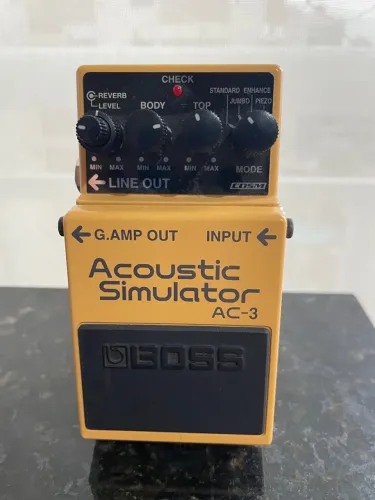 Pedal Boss AC-3 em excelente estado!