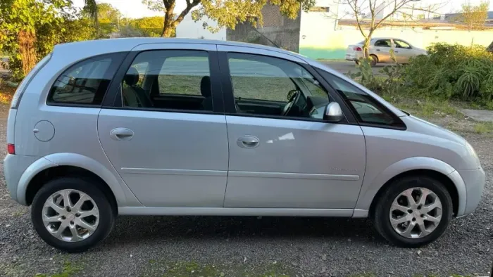 Chevrolet Meriva Premium 1.8 - 2012 Raridade