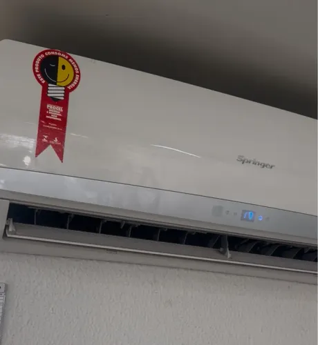 Ar Condicionado Springer Split 12.000 BTUs