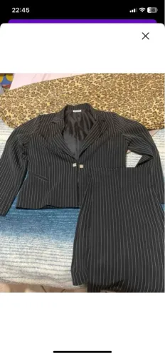 Conjunto de Blazer e Calça Listrado