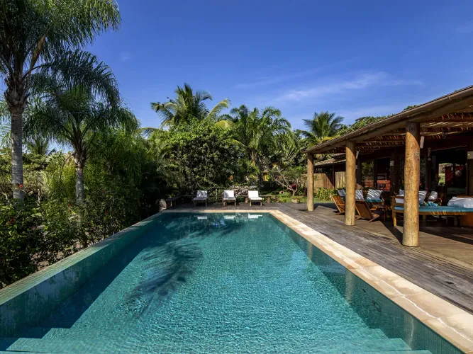Condomínio de luxo pé na areia, Itacaré - BA, 4 suítes, Quadras tênis, Heliponto, Spa, Bar