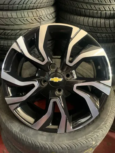 Jogo de rodas aro 17 novas 