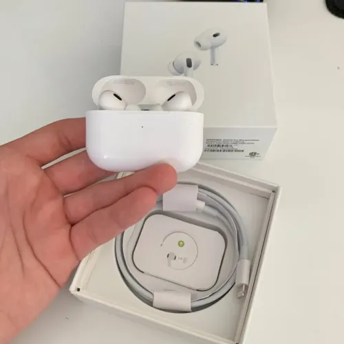 AirPods Pro (2ª geração) - Novo e Lacrados