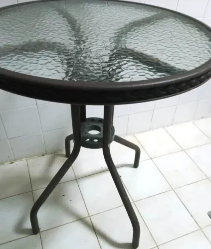 Mesa Ferro com Vidro Bisotado Antiguidade Excelente Estado Cosnervação
