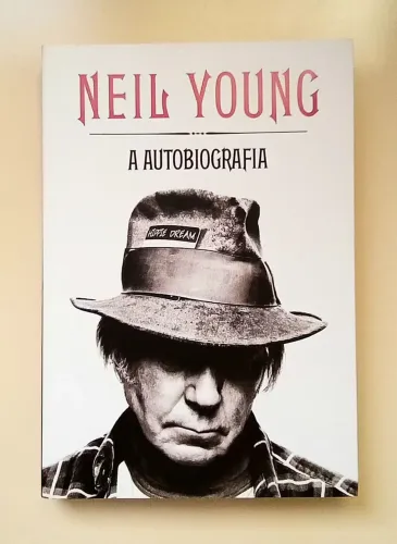 (ENVIO) Livro Neil Young, A Autobiografia - Excelente Estado<br>