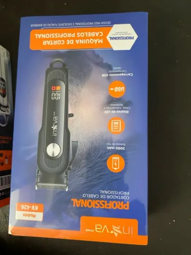 Máquina de cortar cabelo Inova Leds Bivolt