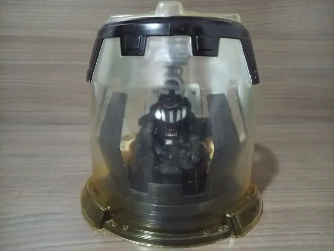 Star Wars - Figura de ação Darth Vader Edição Especial '500' de Star Wars 2005 da Hasbro