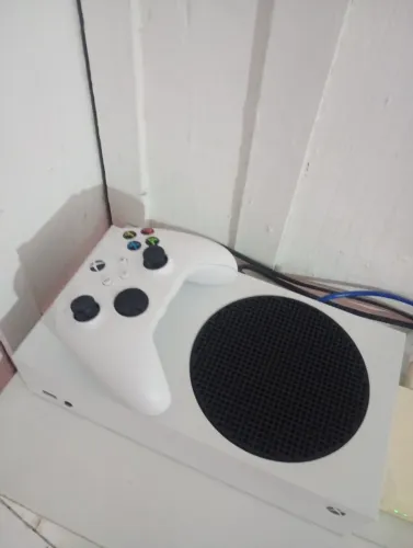 Troco por carro Xbox séries s e som sony shake 7