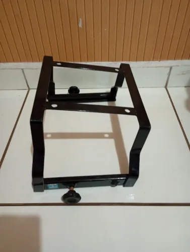 Suporte para baú 80 litros removível