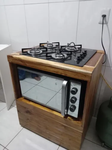 ARMÁRIO DE COOLKTOP SOB MEDIDA