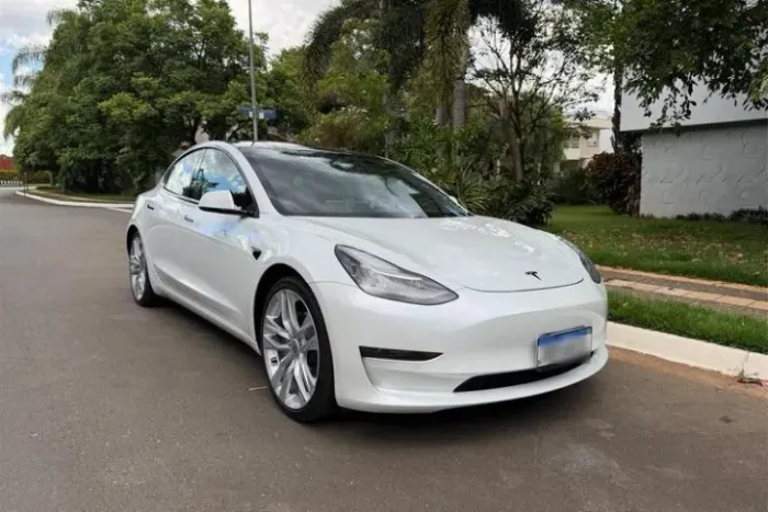 Tesla Model 3 Elétrico AWD Performance 2020