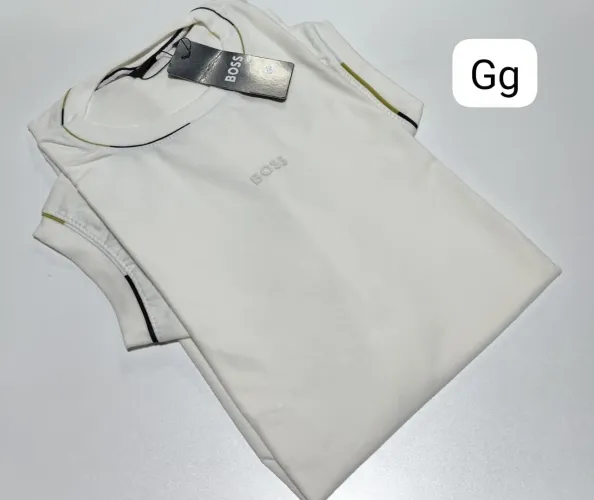 Camisas disponível