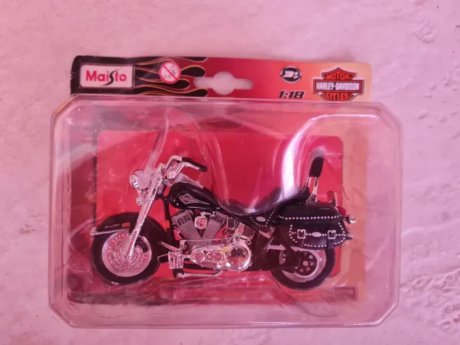 Motos colecionáveis maisto. HARLEY-DAVIDSON