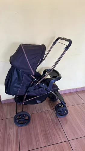 Carrinho de bebê