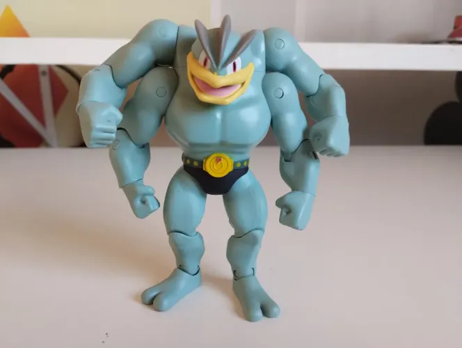 Action Figure Pokémon Machamp Hero Figure Tomy Original 2016