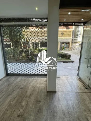 Loja Comercial à Venda no Boulevard Ana Costa Gonzaga Santos/SP