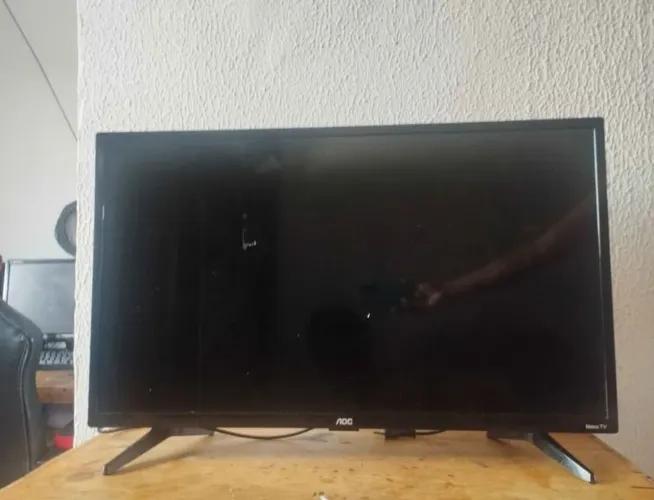  TV AOC 32 com defeito (leia a descrição)