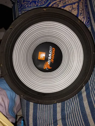 JBL tornado 3000 