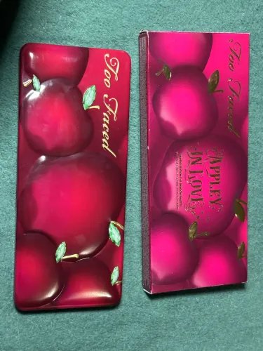 Paleta Appley in love
