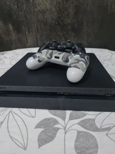 Ps4 slim