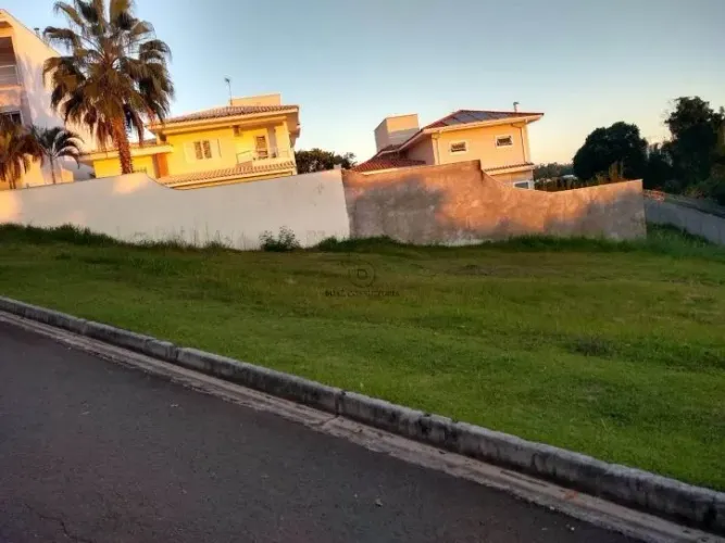 Terreno de 540m² à Venda no Condomínio Village Vert em Sorocaba