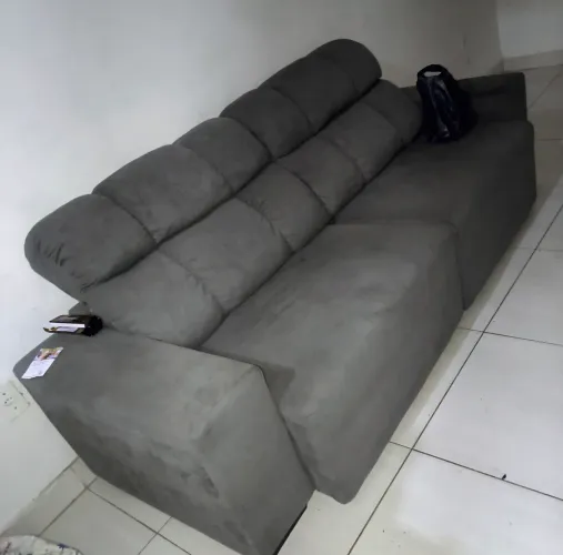 Sofá retrátil 4 lugares