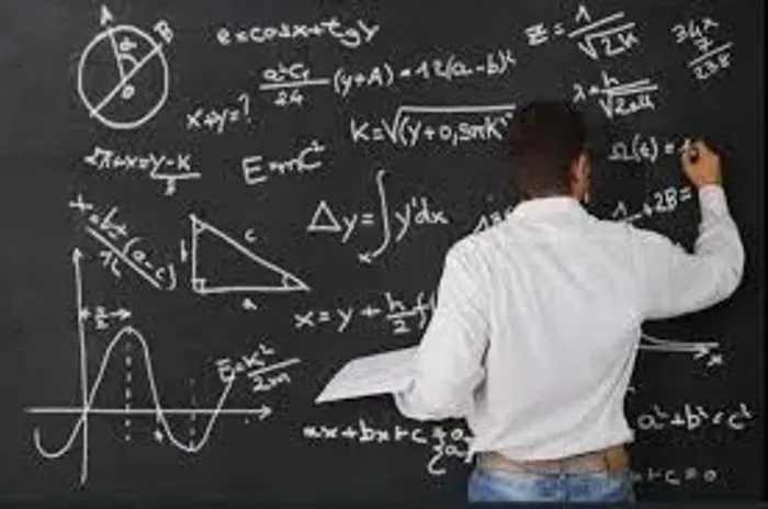 AULAS DE MATEMÁTICA - MELHORE SUAS NOTAS!