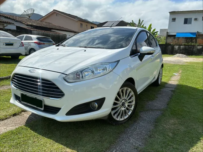 Ford Fiesta Tit./tit.plus 1.6 16V Flex Aut. 2015