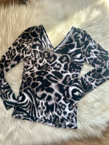 Blusinha tam único