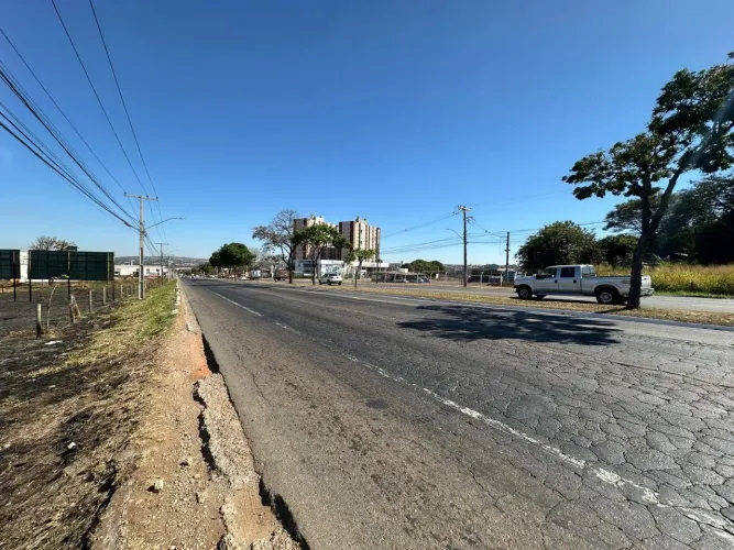 Lote Avenida Perimetral Norte/ 977 metros/ 02 Frentes/Setor Perim Goiânia-GO