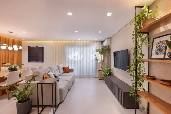 Apartamento no Edif. Solar Saint Honore com 3 Quartos à venda, 106 m² por R$ 830.000 - Cen