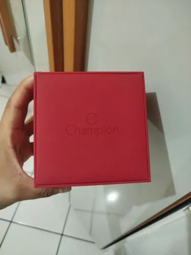 Vendo relógio novo na caixa 